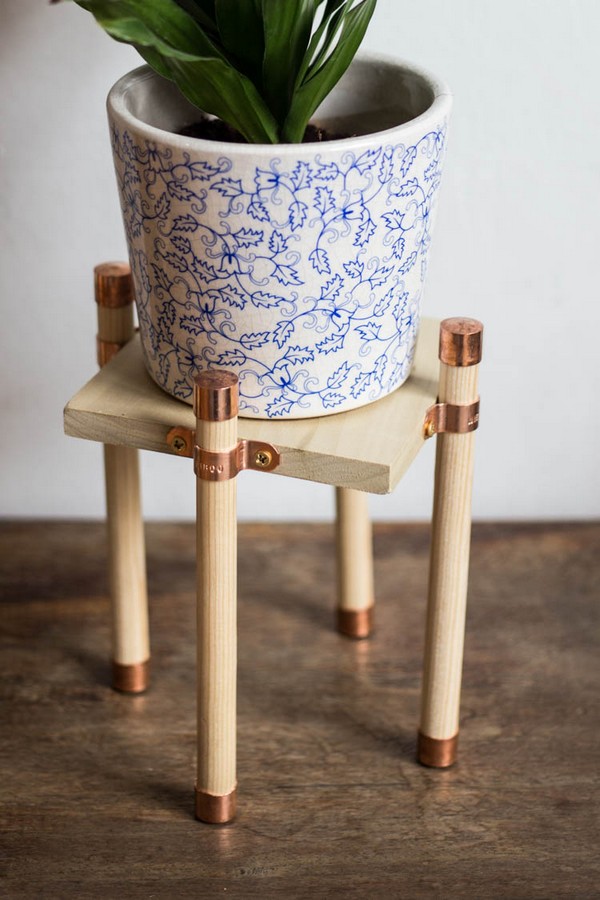 Copper and Wood Plant pot carrier