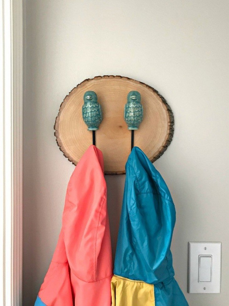 Easy Wood Slice Wall Hook