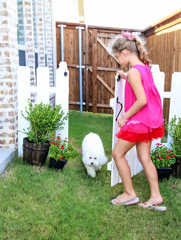 Outdoor Dog Gate for Large Opening in Yard