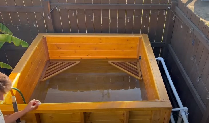Woodworking Making A bath Tub