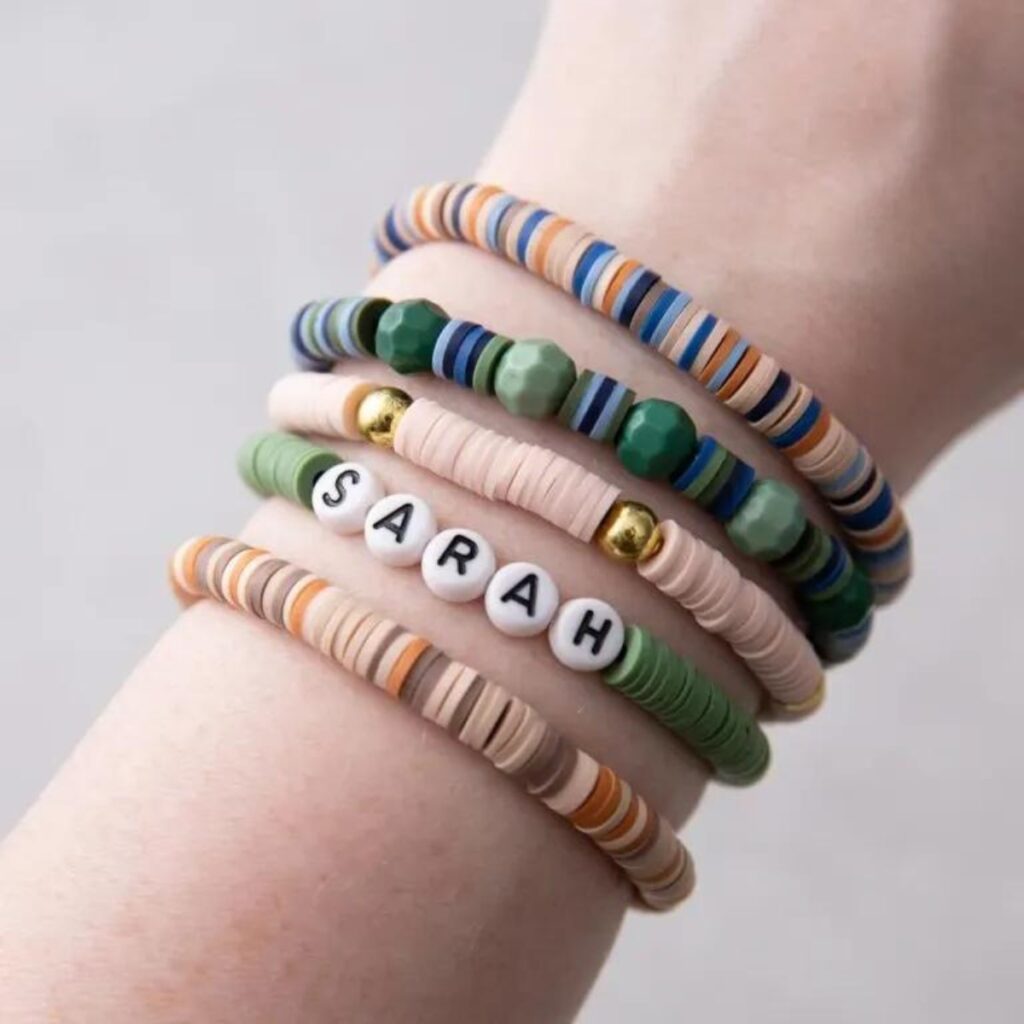 10 DIY Beaded Keychain Ideas To Keep The Keys Organized - Clairea Belle Makes