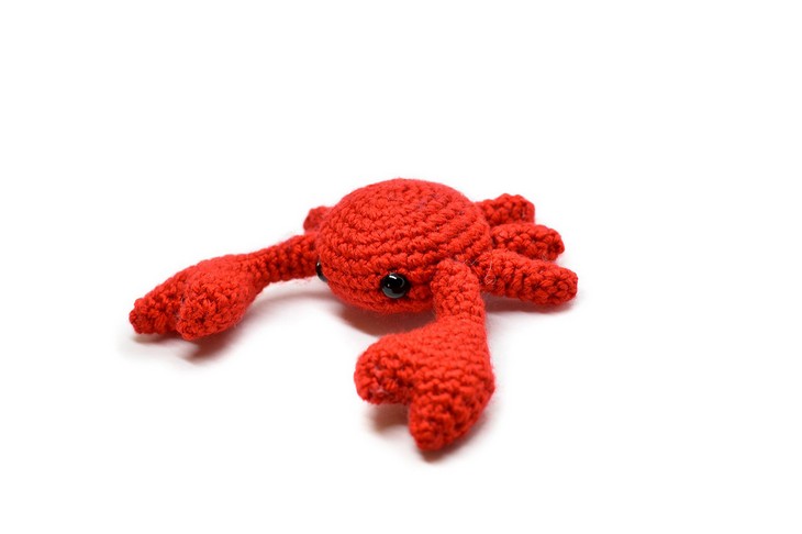Mini Amigurumi sea creature