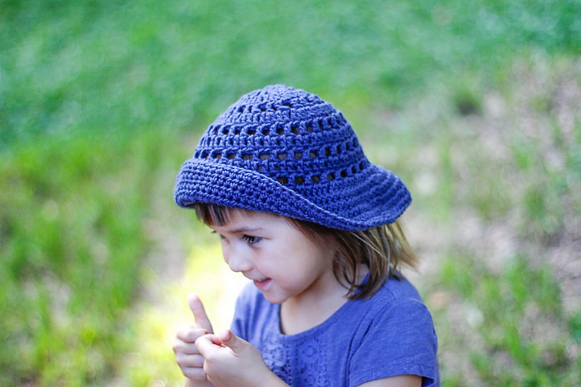 Floppy Eyelets Sun Hat