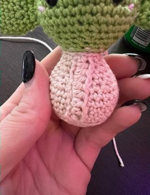 Crochet Baby Yoda Pattern (1)
