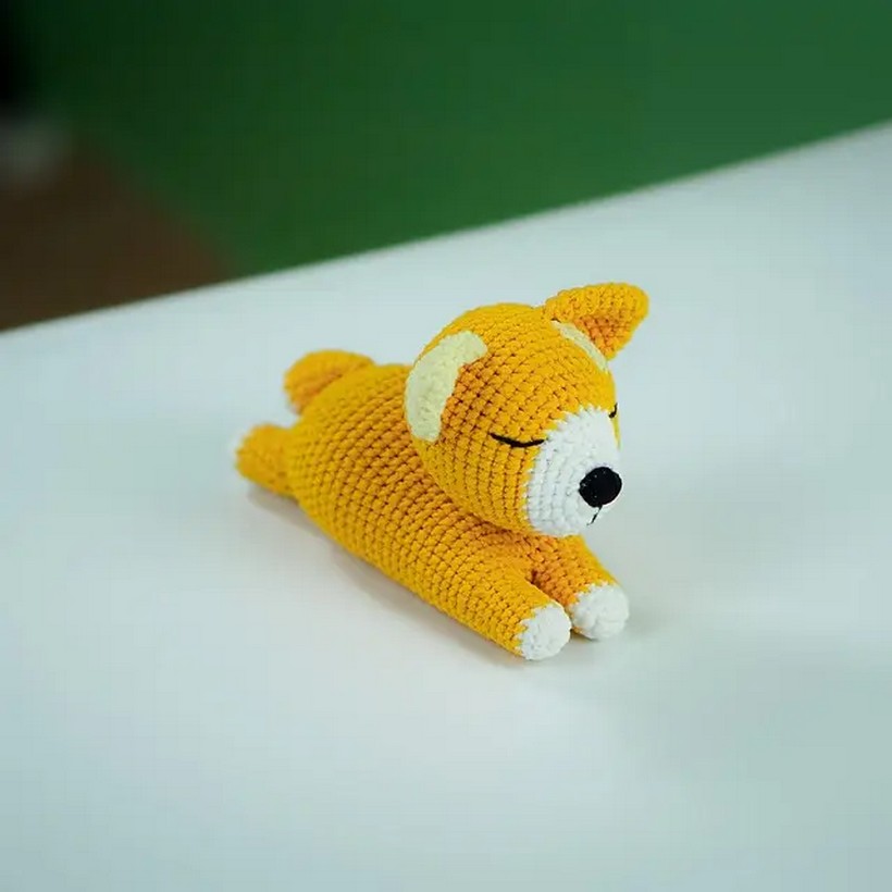 Crochet Cute Sleeping Dog Amigurumi Pattern