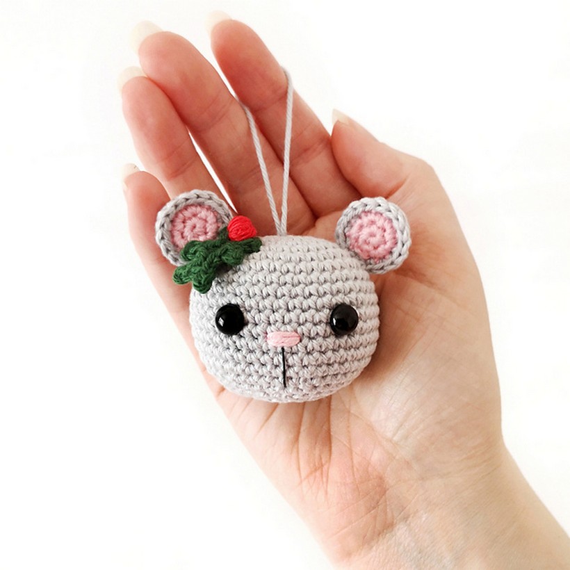 Crochet Mouse Ornament Pattern