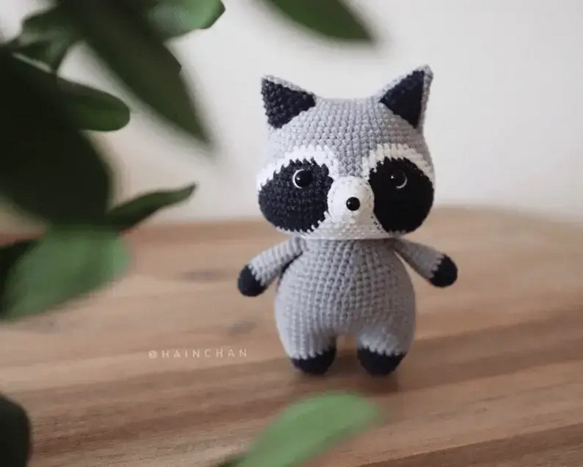 Crochet Raccoon Pattern