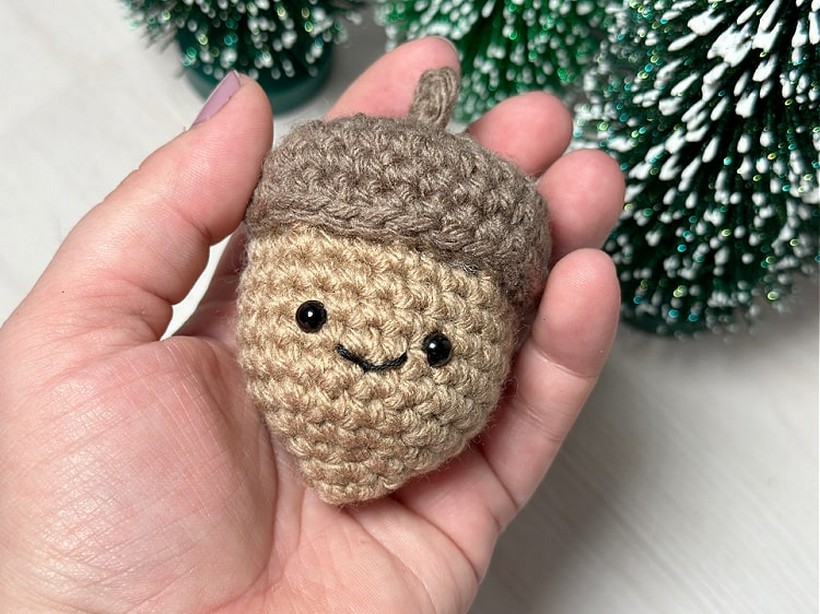 Crochet Tiny Acorn Pattern