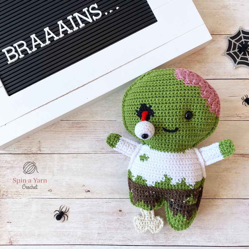 Easy Crochet Zombie