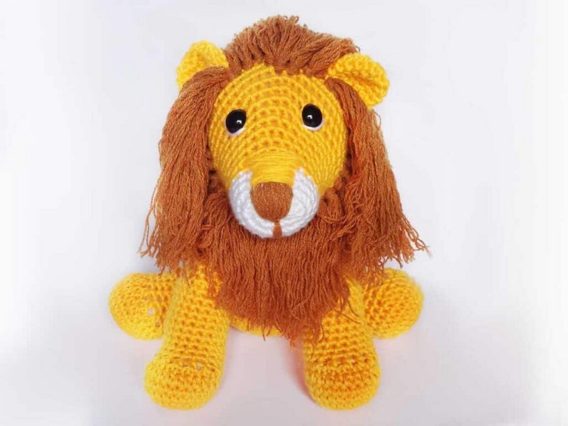 Levi The Lion Crochet Pattern