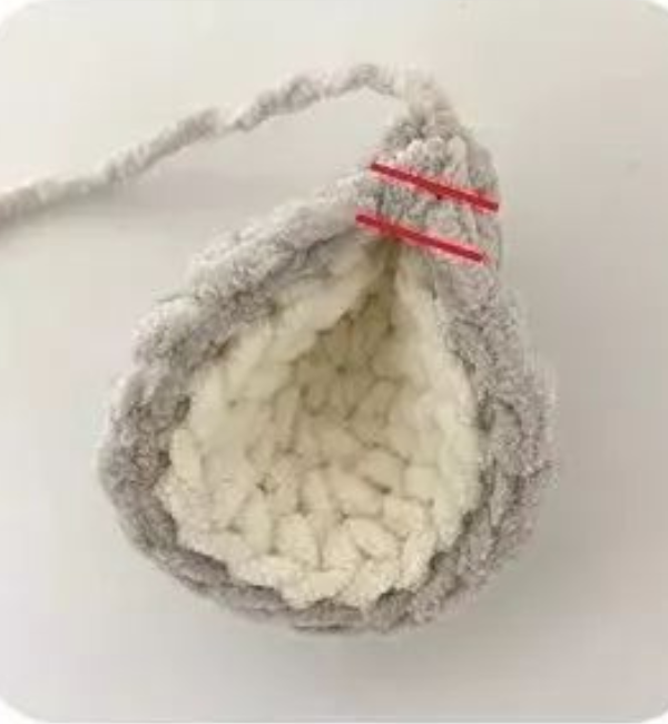 Crochet Baby Elephant Pattern (2)