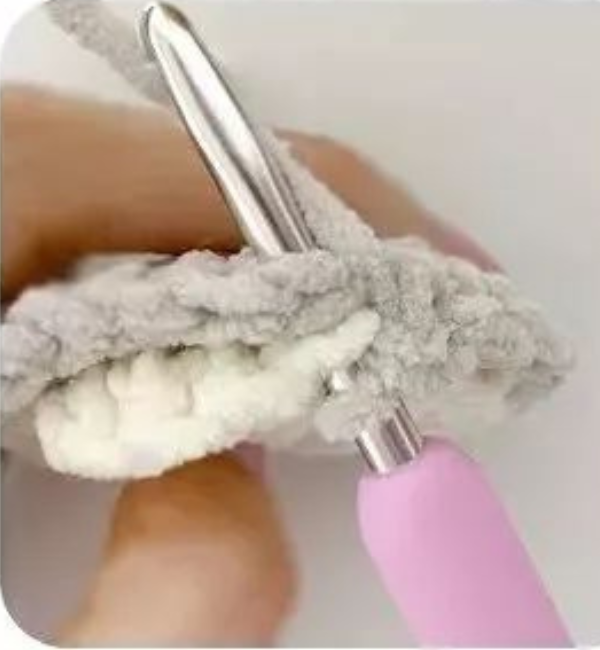 Crochet Baby Elephant Pattern (3)