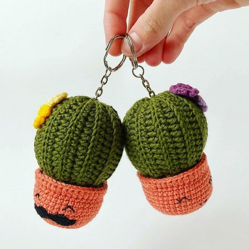 Crochet Cactus Keychain Amigurumi Pattern Free