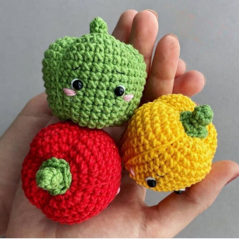 Crochet Capsicum Pepper Amigurumi Pattern