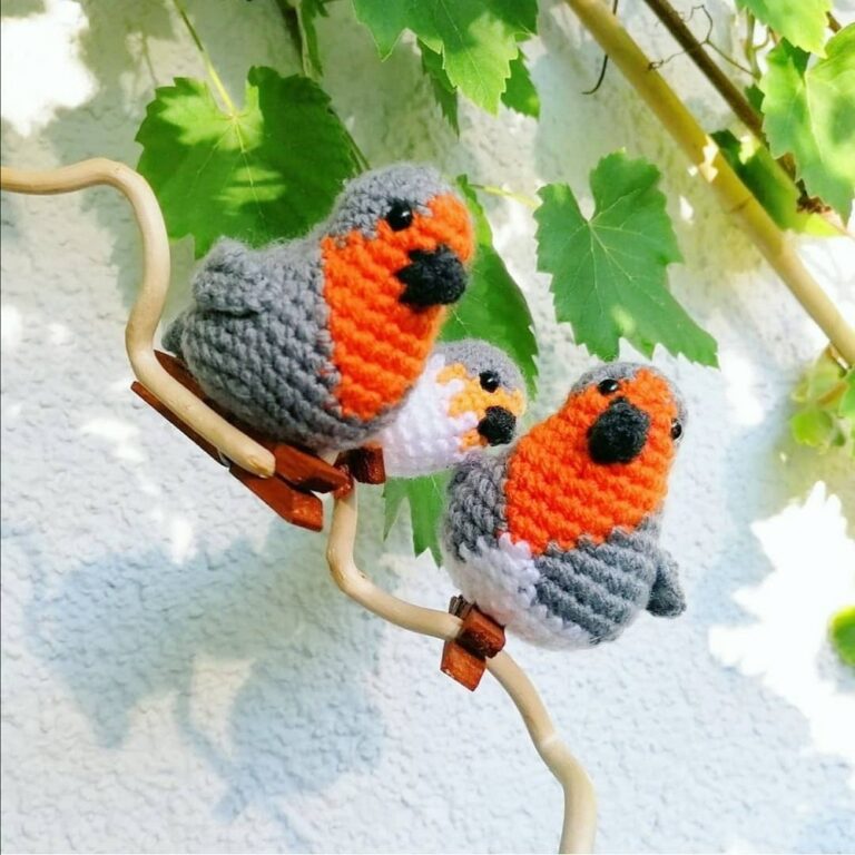 Crochet Little Robin Amigurumi Pattern Free