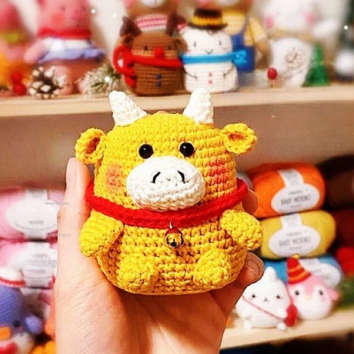 Crochet Golden Ox Amigurumi Pattern