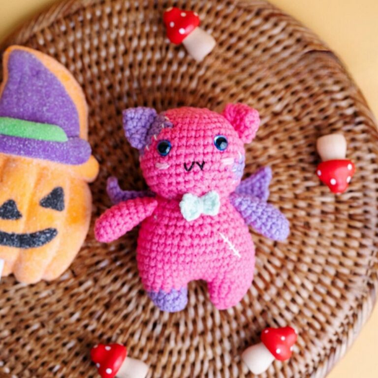 Crochet Halloween Bat Amigurumi Pattern( The Cutest Toy)