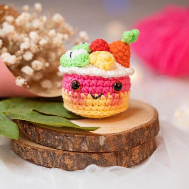 Crochet Mini Sweet Cake Amigurumi Pattern