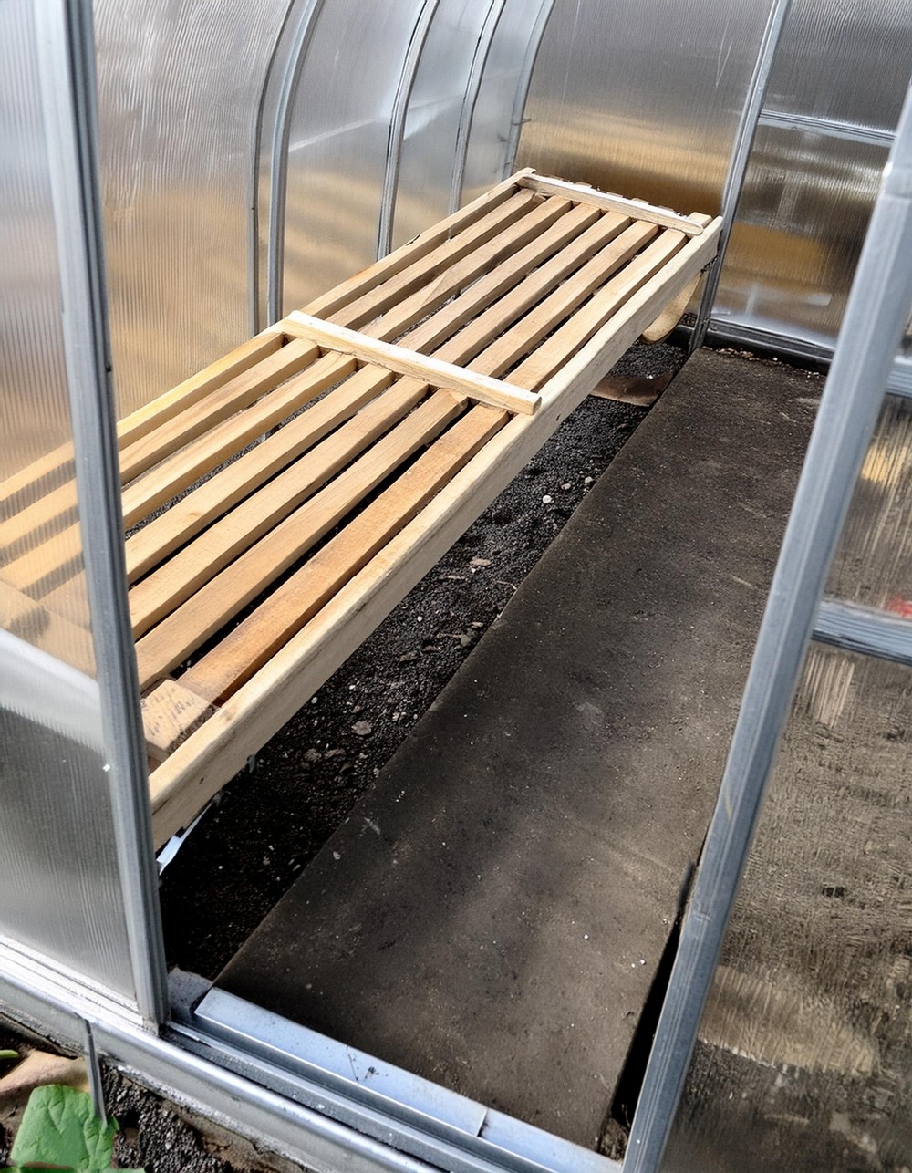 DIY Greenhouse Bench Project 1