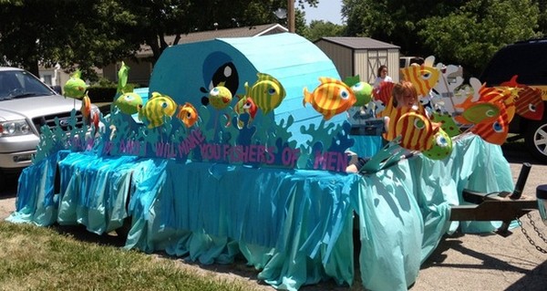 DIY Parade Float Design