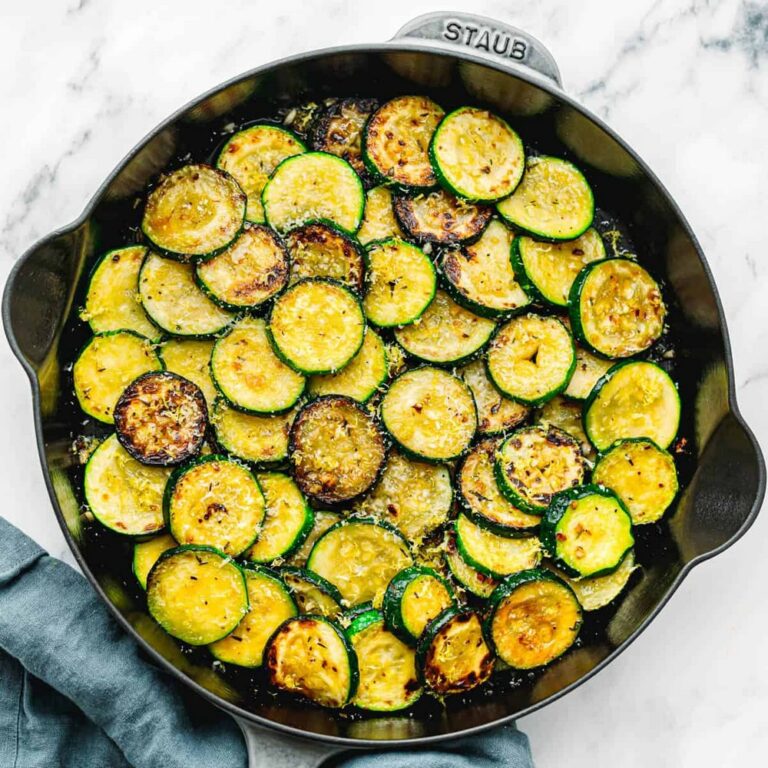 Easy And Quick Sautéed Zucchini