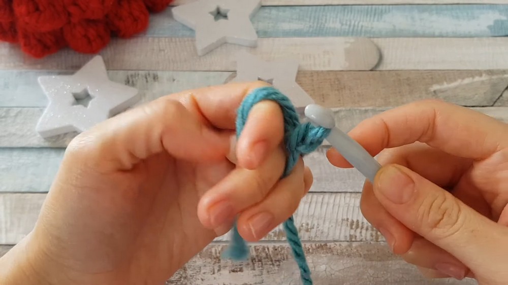 Crochet Christmas Bobble Tree step 2