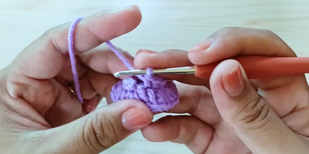 Crochet Mini Witch Hat step 3