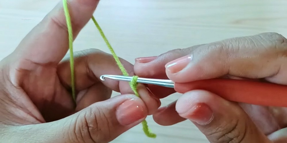 Crochet Mini Witch Hat step 5