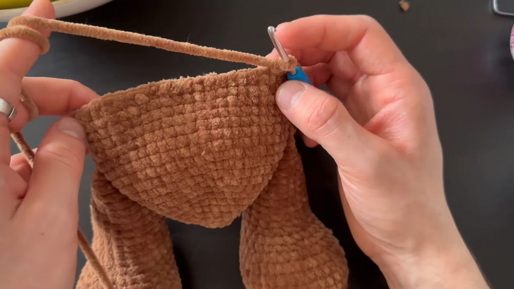 crochet teddy bear step 4