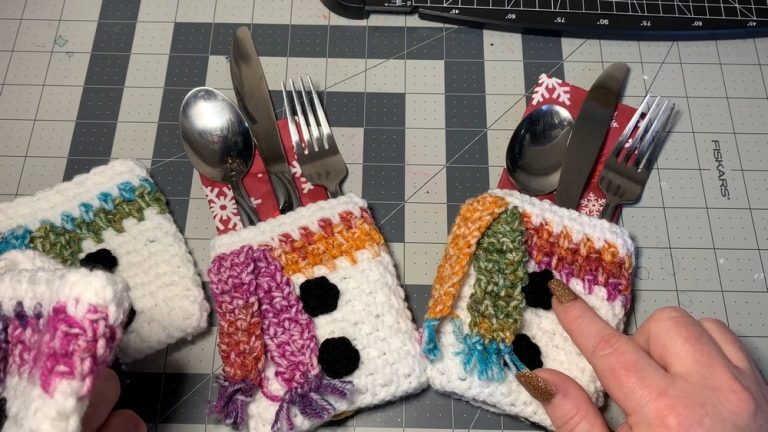 Festive Crochet Snowman Napkin Holders Pattern