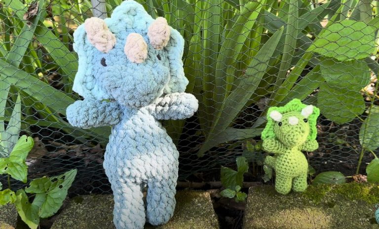 Crochet Triceratops Amigurumi Pattern For Dino Fans