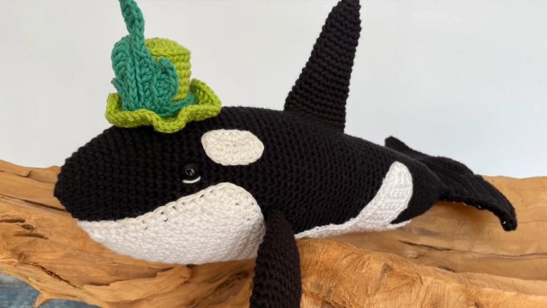 Crochet Amigurumi Orca Whale Pattern For Kids Toys