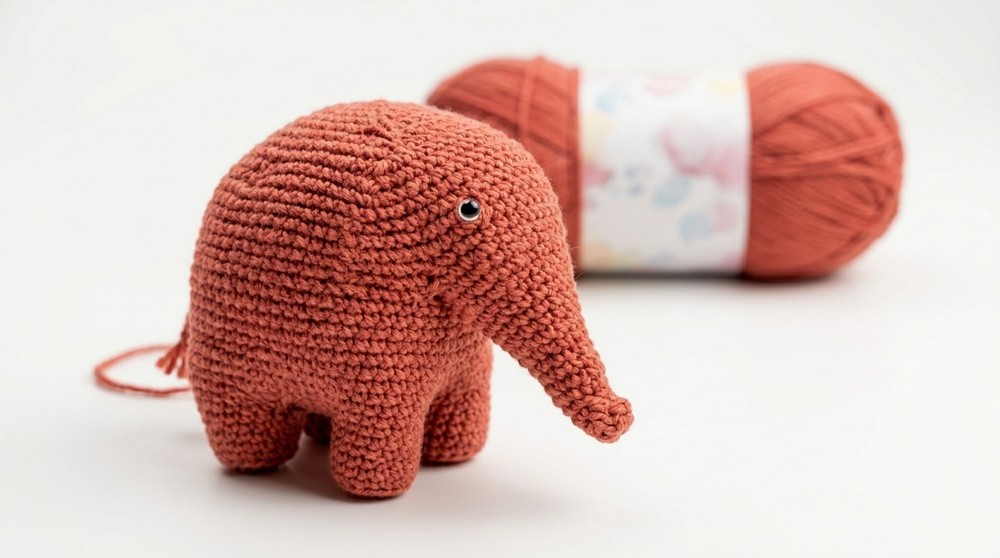 Crochet Amigurumi Elephant With A Crown 7