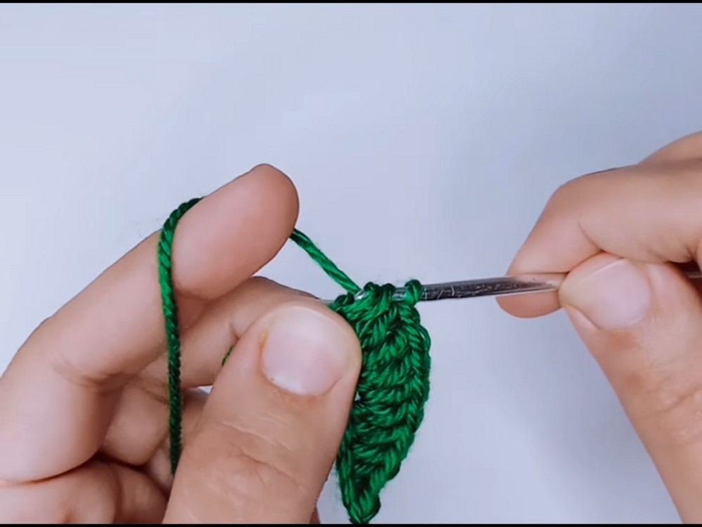 Crochet Cherry Amigurumi step 5
