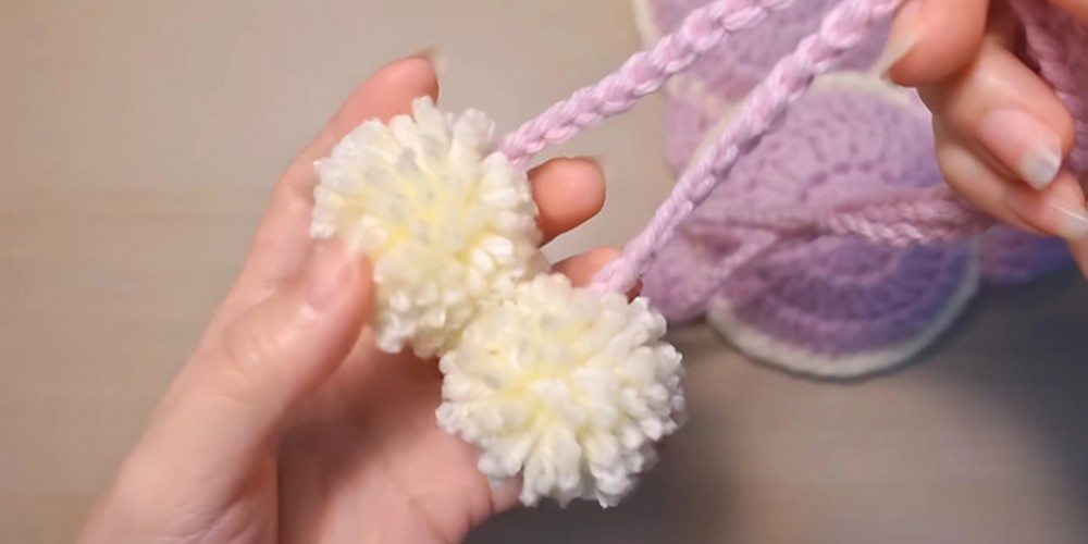 Crochet Earmuffs step 5