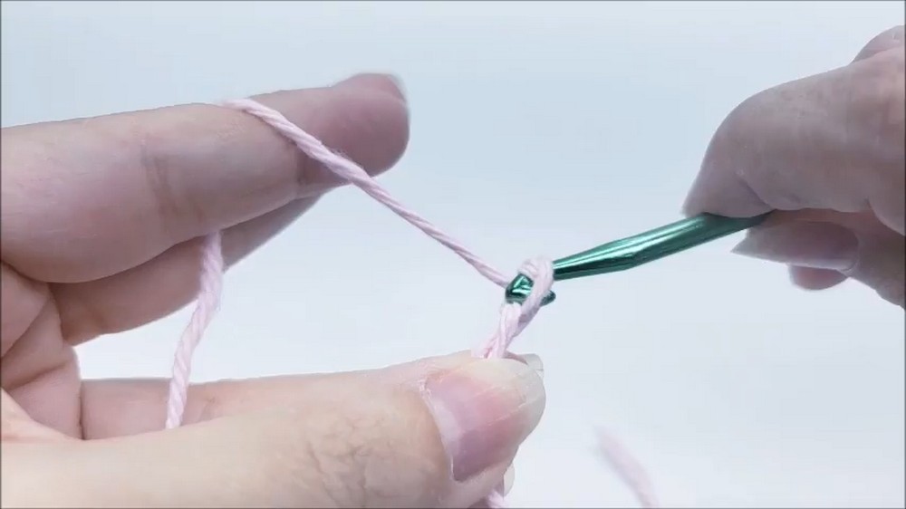 Crochet Egg Tutorial step 1