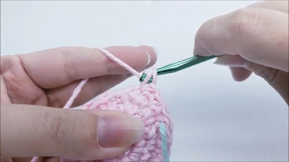 Crochet Egg Tutorial step 3