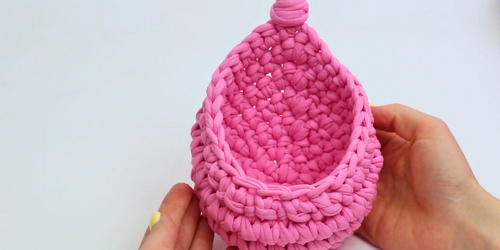 Crochet Hanging Basket step 6