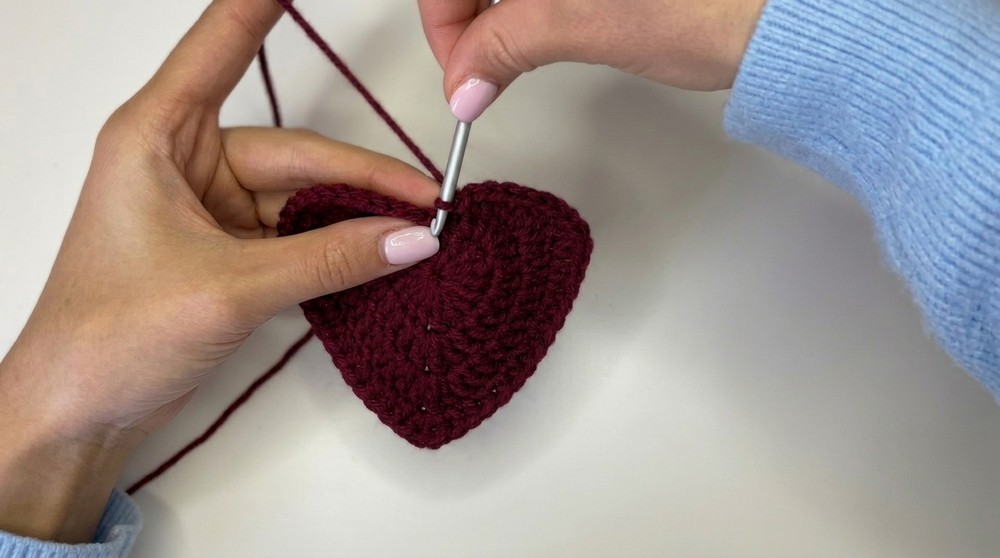 Crochet Heart Trinket Tray Very Easy Beginner Tutorial 6