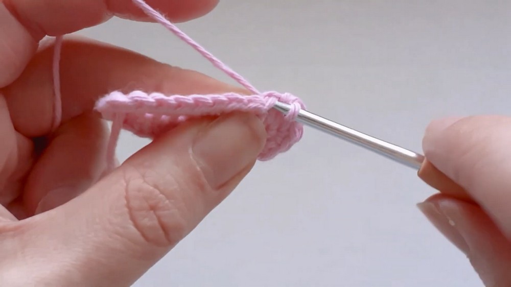 Crochet Kawaii Popsicle Stick step 2