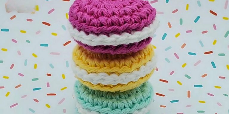 Crochet Macaron Amigurumi step 6