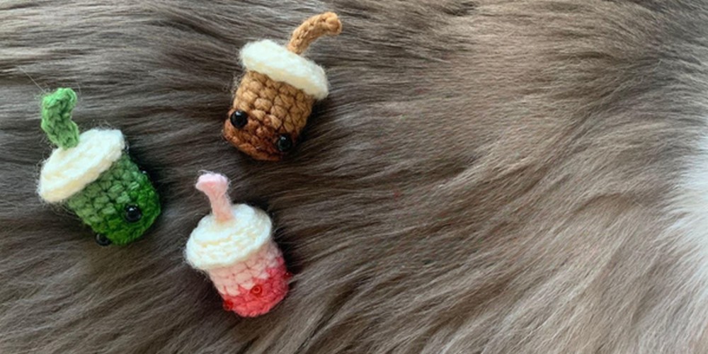Crochet Mini Milk Tea Keychain step 6