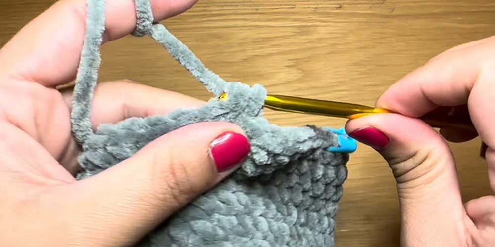 Crochet Penguin Amigurumi step 4