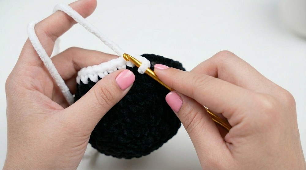 Crochet Penguin easy Amigurumi penguin tutorial beginner friendly 3