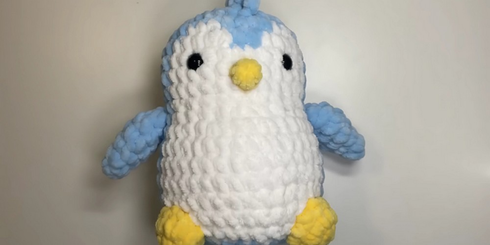 Crochet Pudgy Penguin step 6