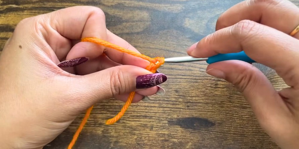 Crochet Pumpkin step1