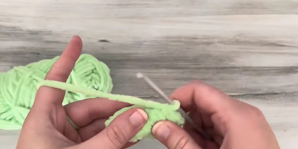 Crochet Snake step 2