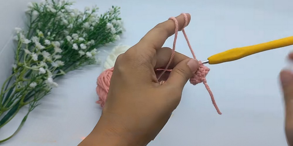 Crochet Squishy Stingray  step 4