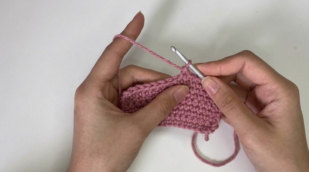 Crochet Star Trinket Tray Tutorial - Easy Beginner Tutorial 5