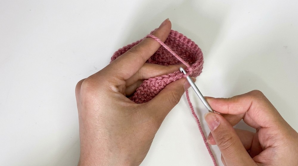 Crochet Star Trinket Tray Tutorial - Easy Beginner Tutorial 6